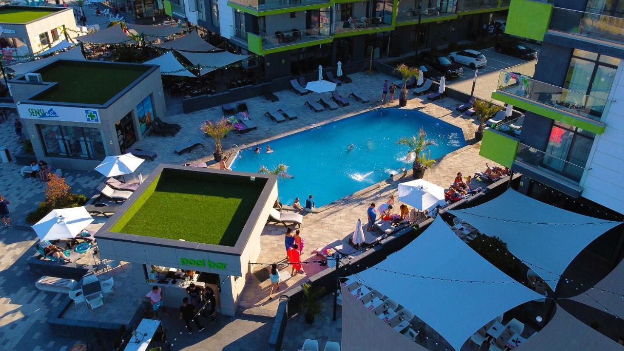 Royale Sundance Studio 7 Beach Spa & Pool Mamaia Nord Kültér fotó